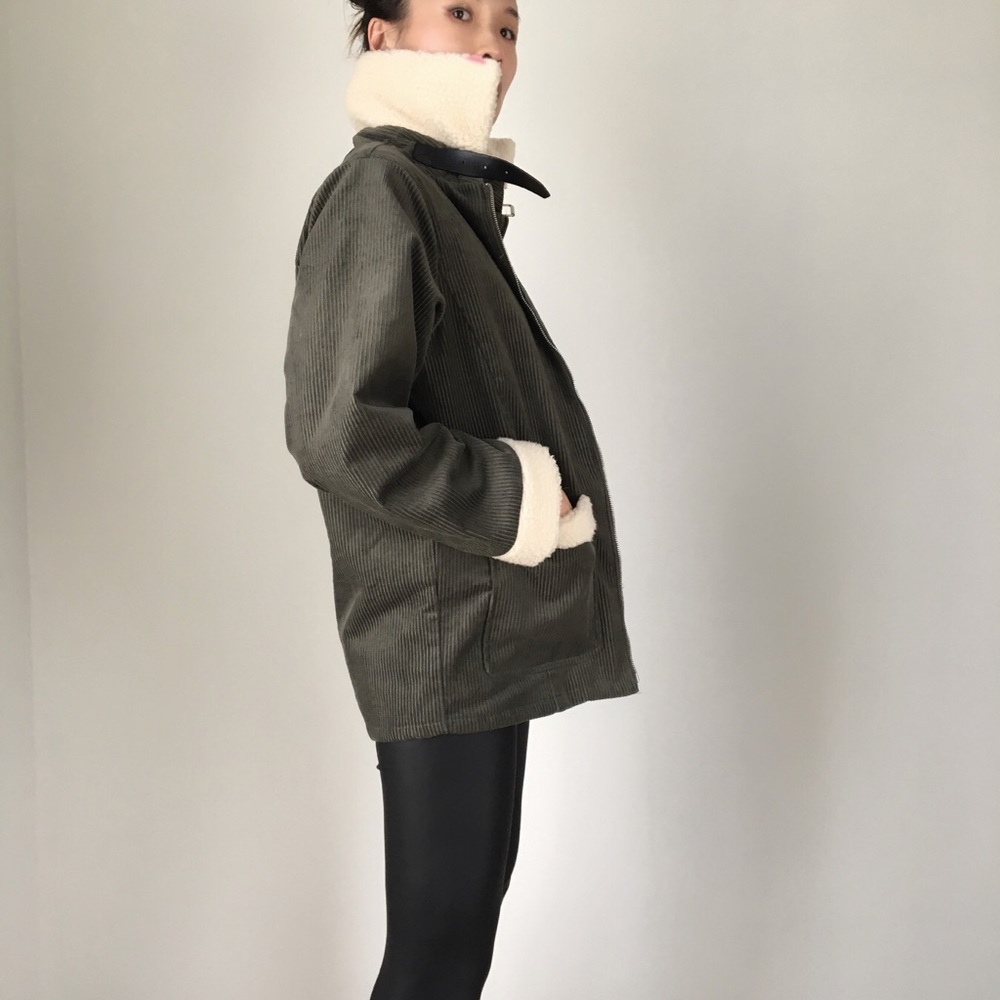 CHICBOMB - Picture 14 of 14